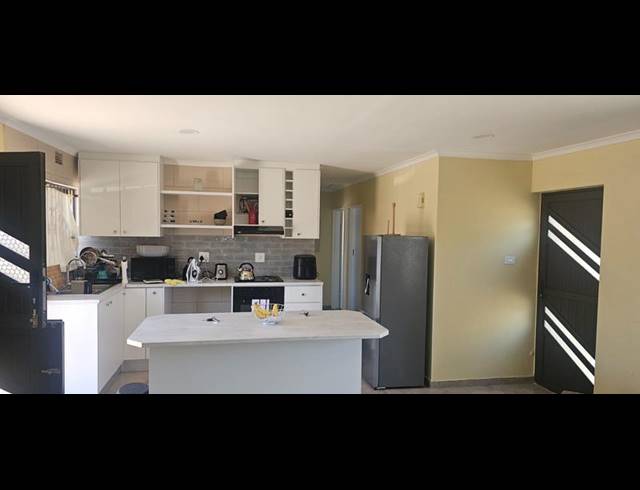 7 BEDROOM HOUSE FOR SALE IN MANDALAY
